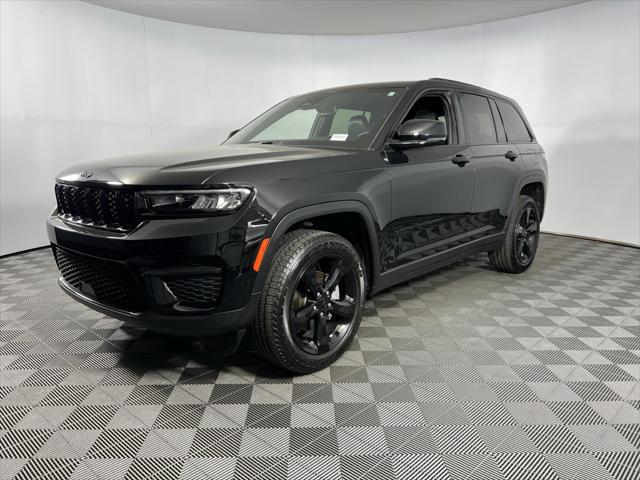 2023 Jeep Grand Cherokee Altitude 4x2 2023 Jeep Grand Cherokee Altitude 4x2