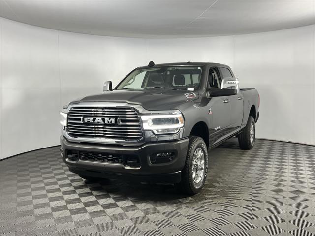 2024 RAM 2500 Laramie Crew Cab 4x4 64 Box