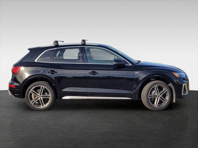 2022 Audi Q5 Premium 55 TFSI e S line quattro S tronic 2022 Audi Q5 Premium 55 TFSI e S line quattro S tronic
