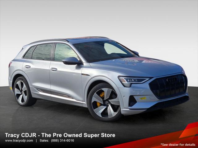 2022 Audi e-tron Premium Plus quattro 2022 Audi e-tron Premium Plus quattro