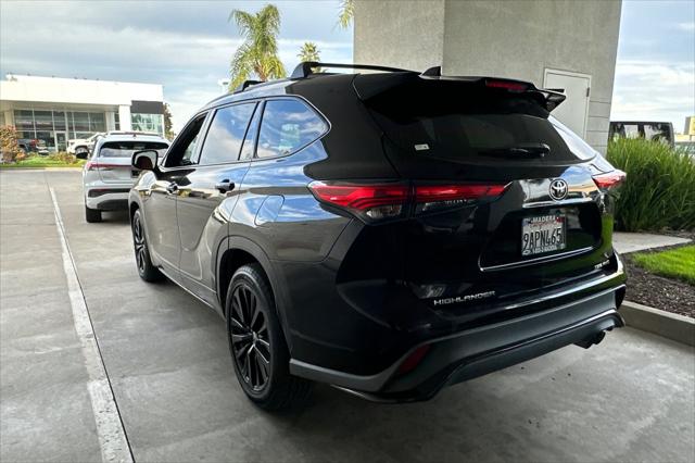 2022 Toyota Highlander XSE 2022 Toyota Highlander XSE