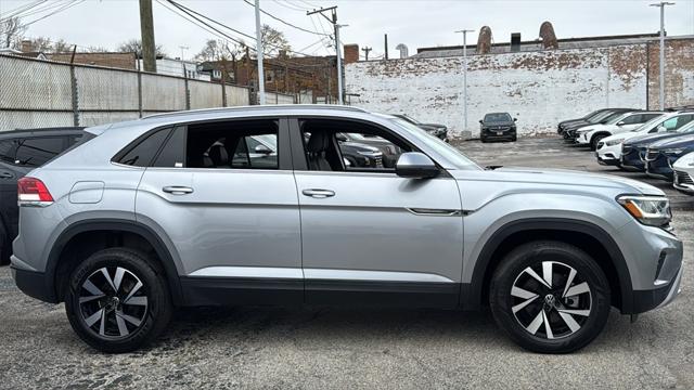 2021 Volkswagen Atlas Cross Sport 2.0T SE 2021 Volkswagen Atlas Cross Sport 2.0T SE