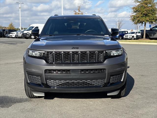 2022 Jeep Grand Cherokee L Altitude 4x2