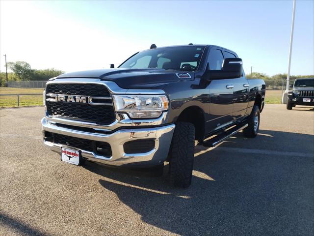 2024 RAM 2500 Tradesman Crew Cab 4x4 64 Box