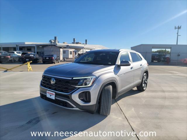 2025 Volkswagen Atlas Cross Sport 2.0T SE w/Technology
