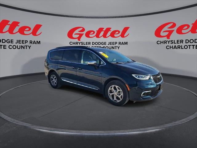 2023 Chrysler Pacifica Limited AWD