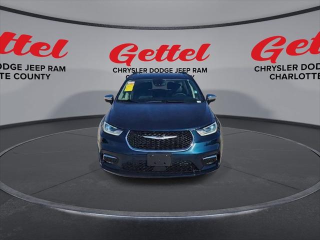 2023 Chrysler Pacifica Limited AWD