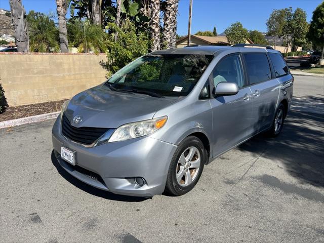 2014 Toyota Sienna LE V6 7 Passenger Mobility 2014 Toyota Sienna LE V6 7 Passenger Mobility