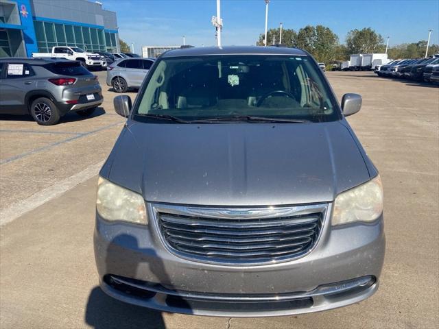 2014 Chrysler Town and Country Touring 2014 Chrysler Town and Country Touring