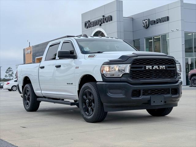 2022 RAM 2500 Tradesman Crew Cab 4x2 64 Box