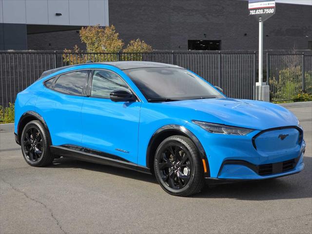 2023 Ford Mustang Mach-E Premium 2023 Ford Mustang Mach-E Premium