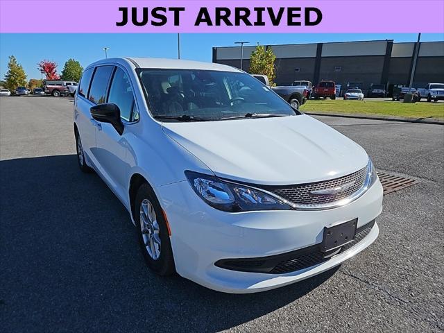 2024 Chrysler Voyager LX 2024 Chrysler Voyager LX