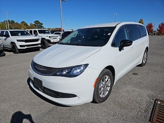2024 Chrysler Voyager LX 2024 Chrysler Voyager LX