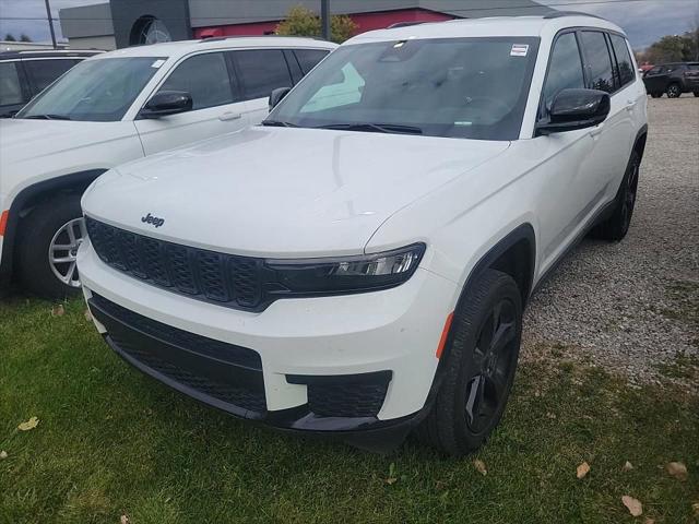 2023 Jeep Grand Cherokee L Altitude 4x4 2023 Jeep Grand Cherokee L Altitude 4x4