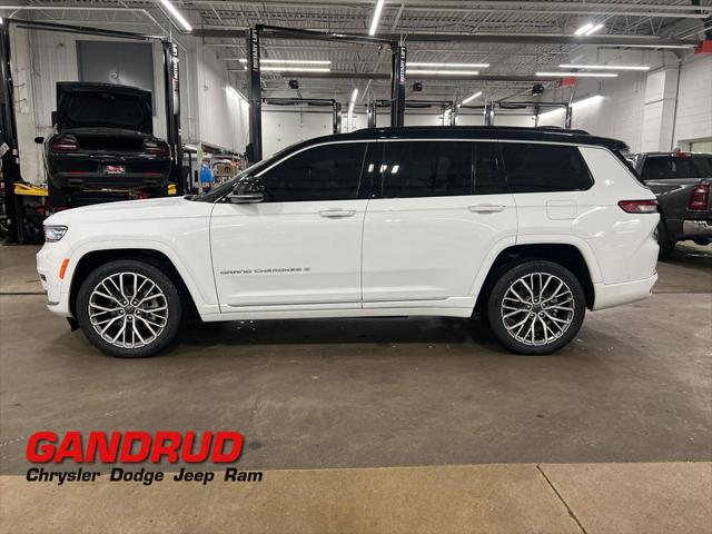 2025 Jeep Grand Cherokee L Summit Reserve 4x4