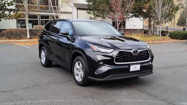 2022 Toyota Highlander LE 2022 Toyota Highlander LE
