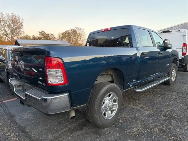 2024 RAM 2500 Big Horn Crew Cab 4x4 64 Box 2024 RAM 2500 Big Horn Crew Cab 4x4 64 Box