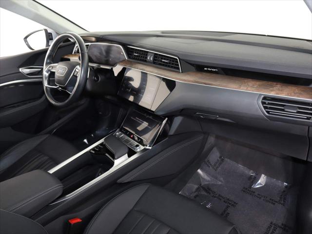 2019 Audi e-tron Premium Plus