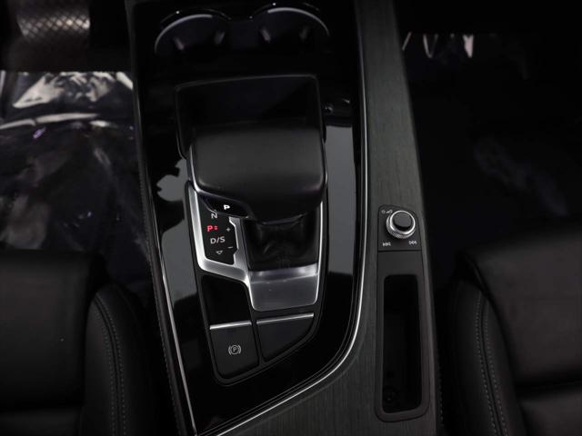 2023 Audi A4 Premium Plus 45 TFSI S line quattro S tronic