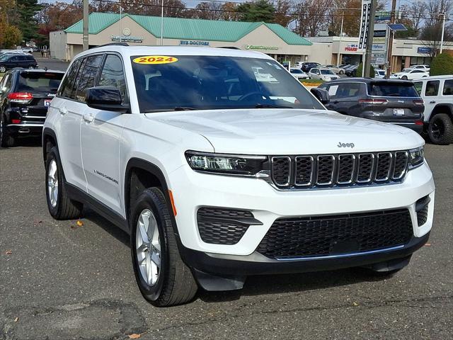 2024 Jeep Grand Cherokee Laredo X 4x4 2024 Jeep Grand Cherokee Laredo X 4x4