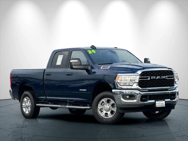 2024 RAM 2500 Big Horn Crew Cab 4x4 64 Box