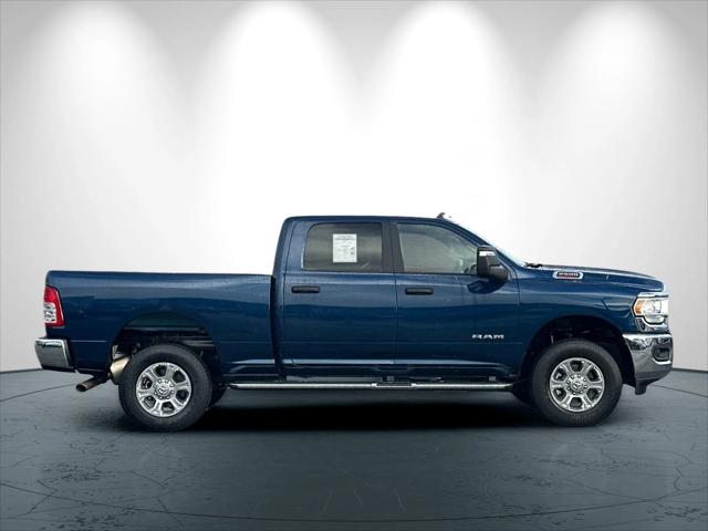 2024 RAM 2500 Big Horn Crew Cab 4x4 64 Box