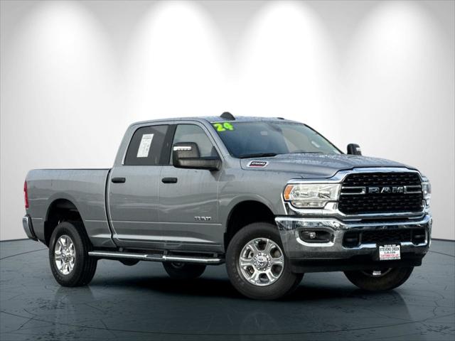 2024 RAM 2500 Big Horn Crew Cab 4x4 64 Box 2024 RAM 2500 Big Horn Crew Cab 4x4 64 Box