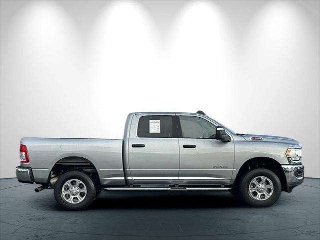2024 RAM 2500 Big Horn Crew Cab 4x4 64 Box 2024 RAM 2500 Big Horn Crew Cab 4x4 64 Box