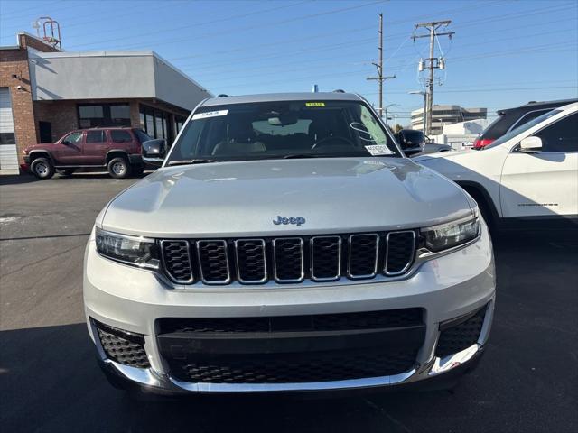 2022 Jeep Grand Cherokee L Limited 4x4 2022 Jeep Grand Cherokee L Limited 4x4