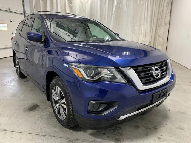 2019 Nissan Pathfinder S