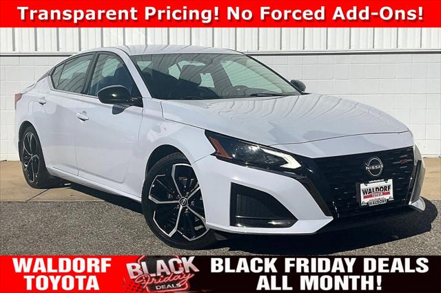 2023 Nissan Altima SR FWD 2023 Nissan Altima SR FWD