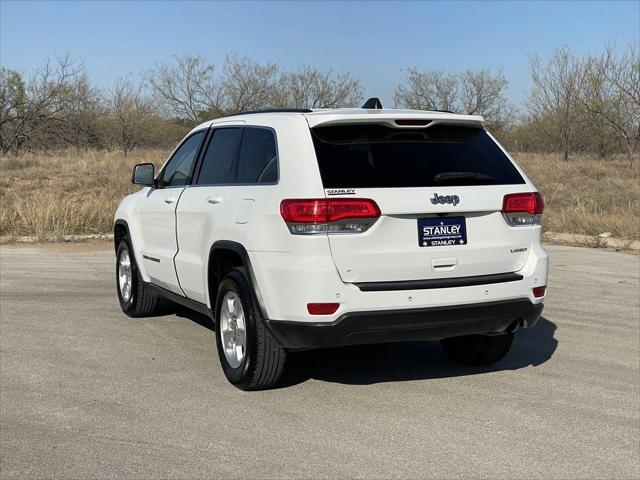 2017 Jeep Grand Cherokee Laredo 4x2