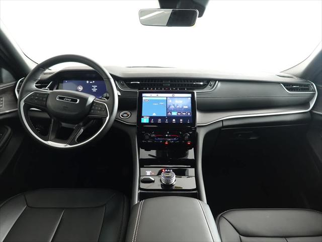 2025 Jeep Grand Cherokee Limited 4x4 2025 Jeep Grand Cherokee Limited 4x4