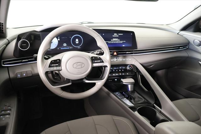 2024 Hyundai Elantra SEL 2024 Hyundai Elantra SEL