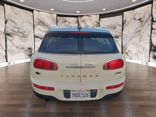 2016 MINI Cooper Clubman Cooper