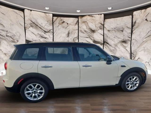 2016 MINI Cooper Clubman Cooper