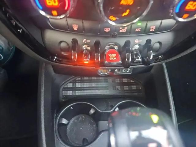 2016 MINI Cooper Clubman Cooper
