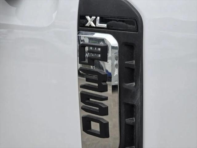 2026 Ford F-350 XLT