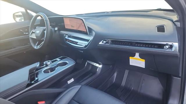2026 Cadillac iQ Luxury AWD