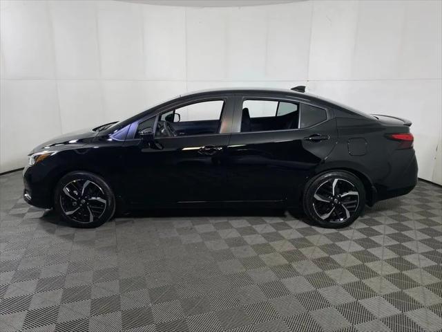 2025 Nissan Versa 1.6 SR