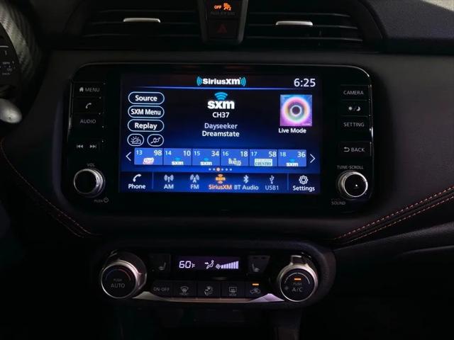 2025 Nissan Versa 1.6 SR