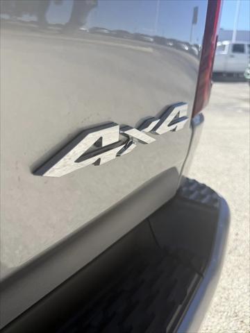 2026 Ram 1500 Lone Star Crew Cab 4x4 5'7" Box