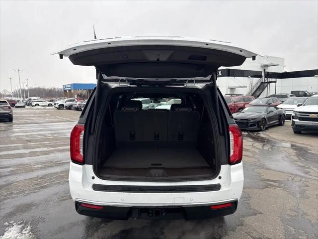 2022 GMC Yukon XL 2WD SLT