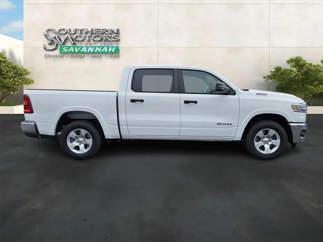 2026 Ram 1500 Lone Star Crew Cab 4x4 5'7" Box