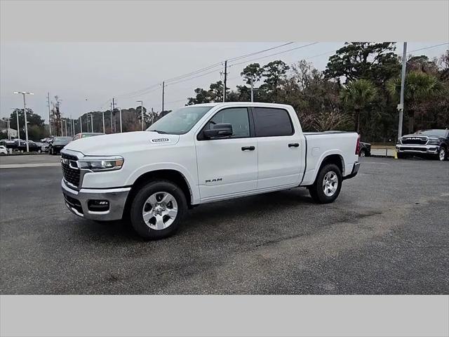 2026 Ram 1500 Lone Star Crew Cab 4x4 5'7" Box