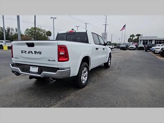 2026 Ram 1500 Lone Star Crew Cab 4x4 5'7" Box