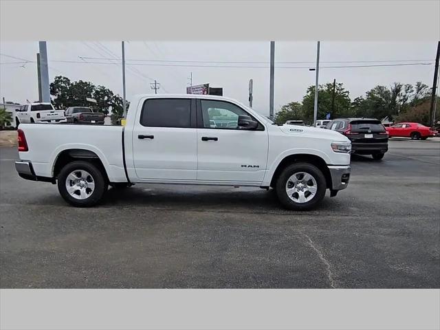 2026 Ram 1500 Lone Star Crew Cab 4x4 5'7" Box