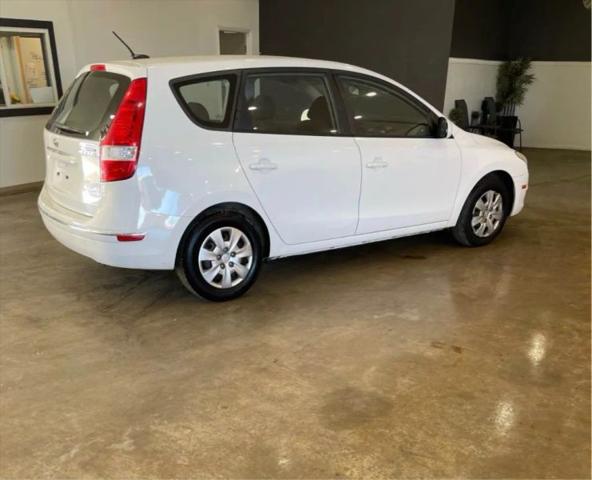 2011 Hyundai Elantra Touring GLS