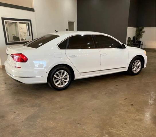 2017 Volkswagen Passat 1.8T S