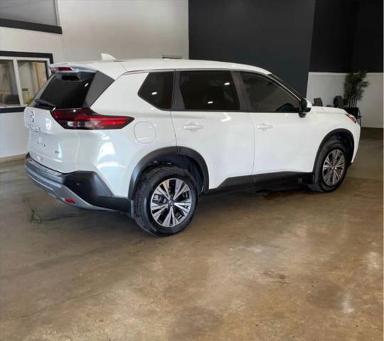 2022 Nissan Rogue SV FWD